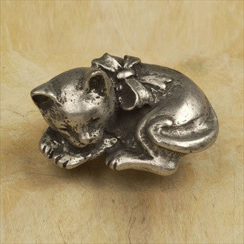Anne At Home 52: Sleeping Cat Cabinet Knob - Small