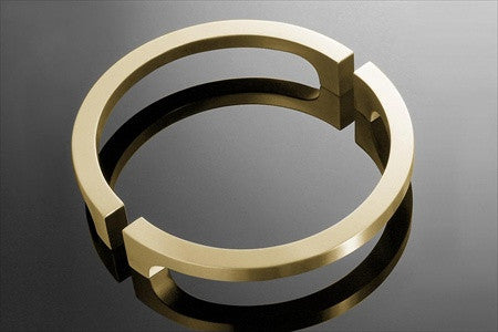 Forms+Surfaces 14" cc Ara Half-Round Cast Door Pull