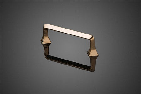 Forms+Surfaces 4" cc Sweep Cabinet Pull w/Diamond Base