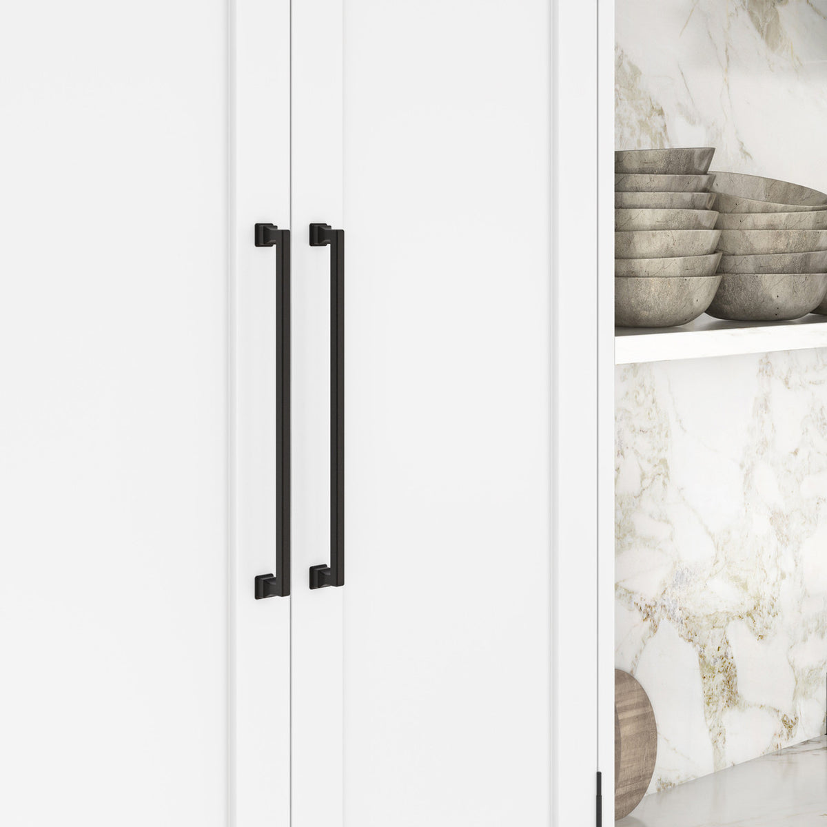 Atlas A628-BL: 18" cc Erika Cabinet Pull - Matte Black