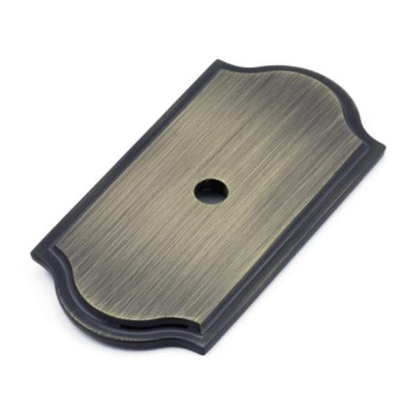Richelieu BP1040AE: Transitional Backplate for Cabinet Knobs - Antique English